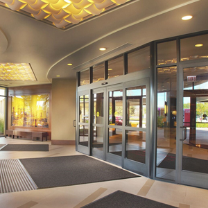 commercial door specialist Strawberry