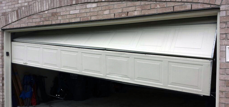 emergency door replacement Strawberry