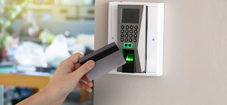 key card entry system Strawberry